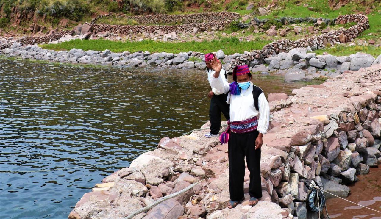 Taquile Lodge - Un Lugar De Ensueno Huillanopampa Bagian luar foto