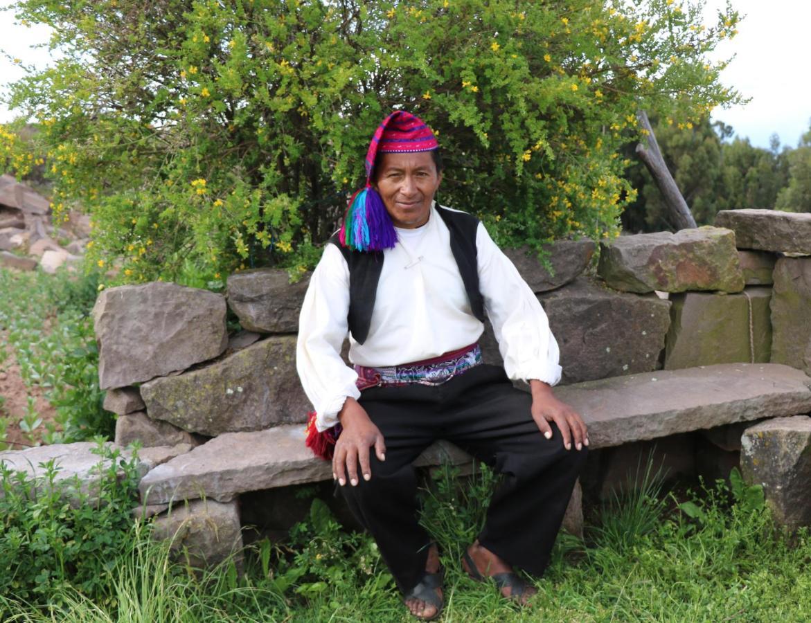 Taquile Lodge - Un Lugar De Ensueno Huillanopampa Bagian luar foto