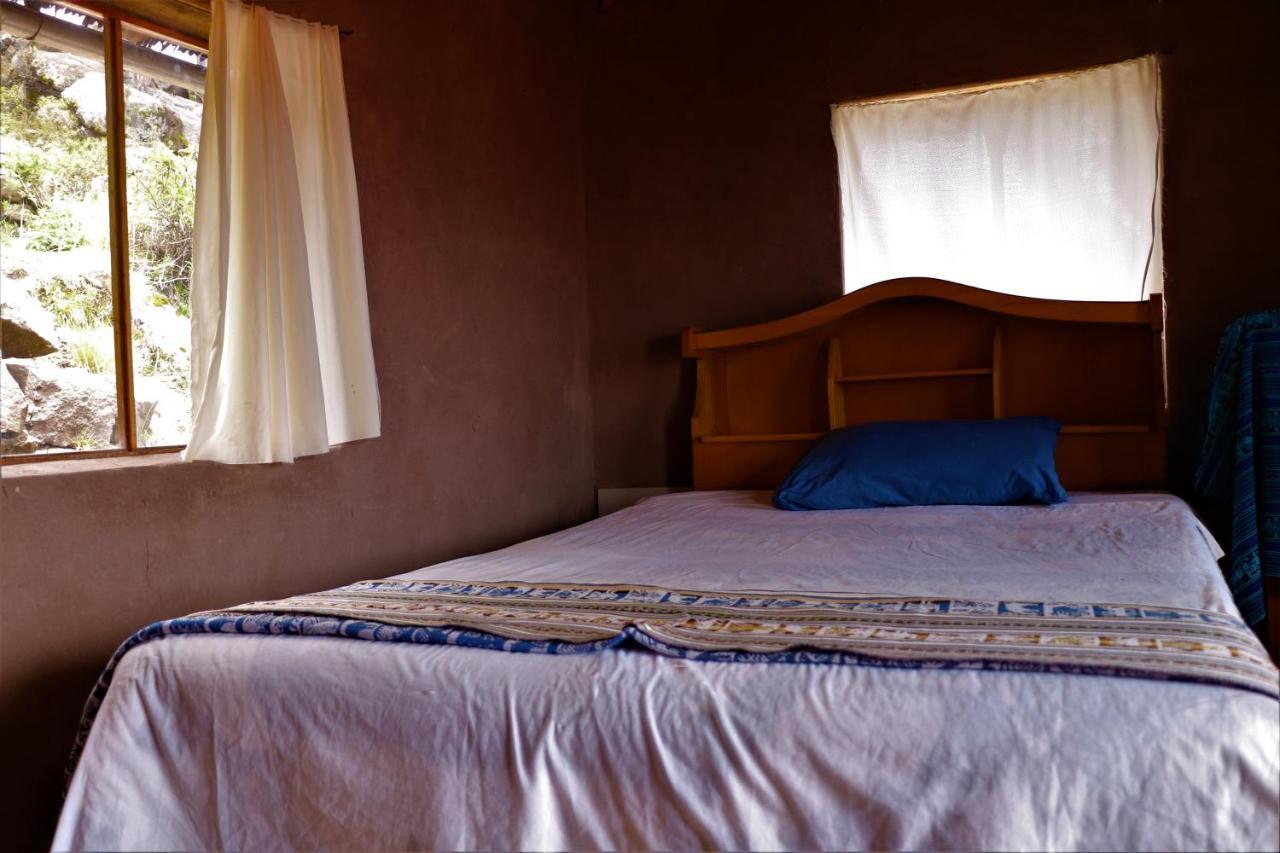 Taquile Lodge - Un Lugar De Ensueno Huillanopampa Bagian luar foto
